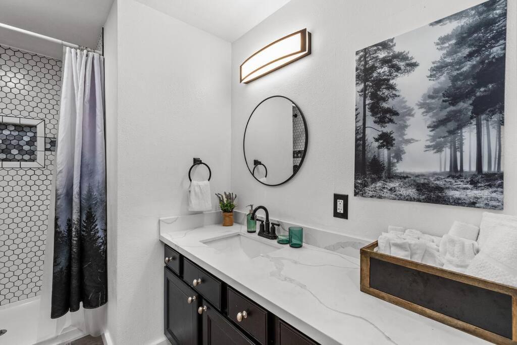 Pacific Nw Gem W/Hot-Tub 15 Minutes Airport. Apartment Auburn Bagian luar foto